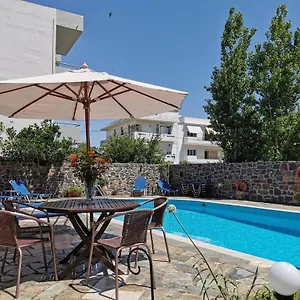 2* Hotel Mark