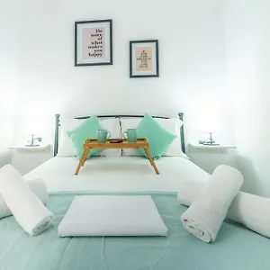 Διαμέρισμα Modern & Stylish Flat For Friends & Couples