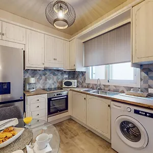 Motley Luxury By Estia Heraklion